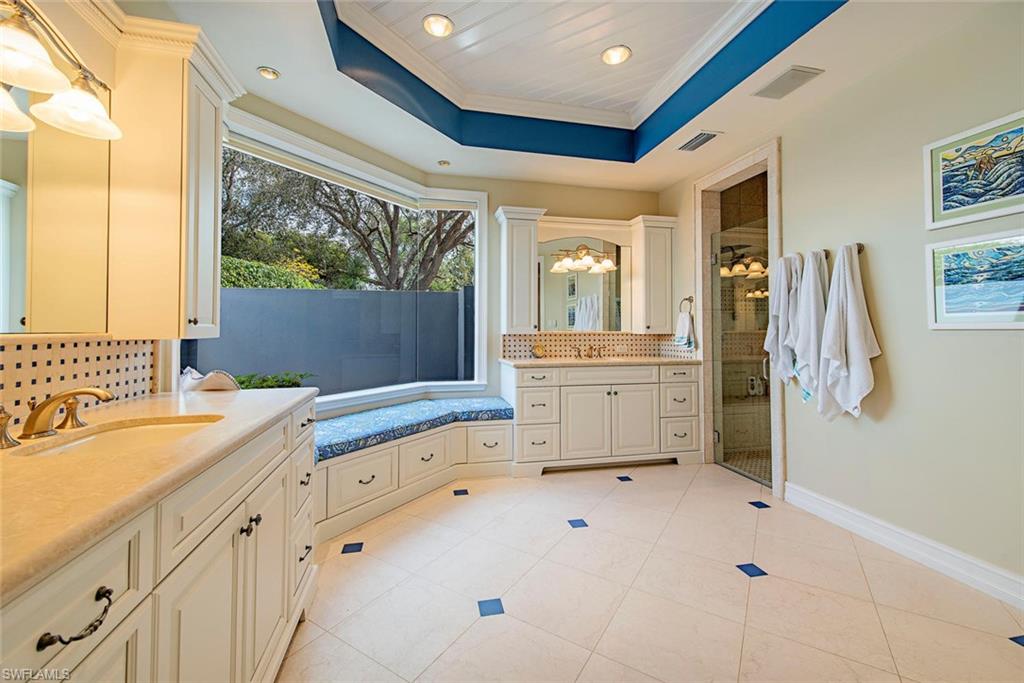 BARRINGTON AT PELICAN BAY - Residential