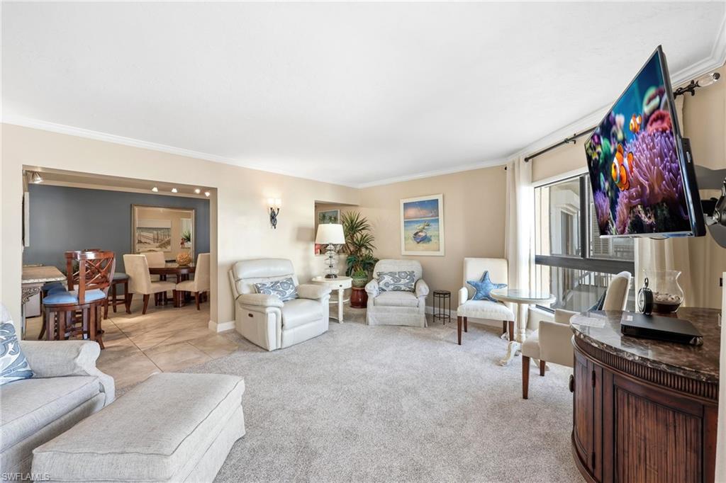 ISLAND WINDS CONDO - Residential