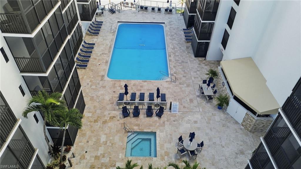 ISLAND WINDS CONDO - Residential