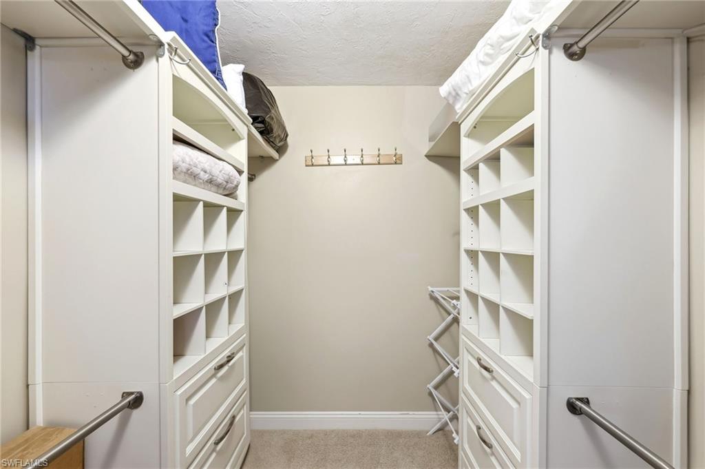 ISLAND WINDS CONDO - Residential