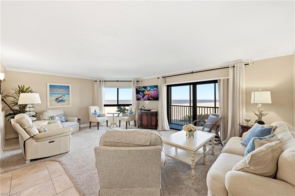 ISLAND WINDS CONDO - Residential