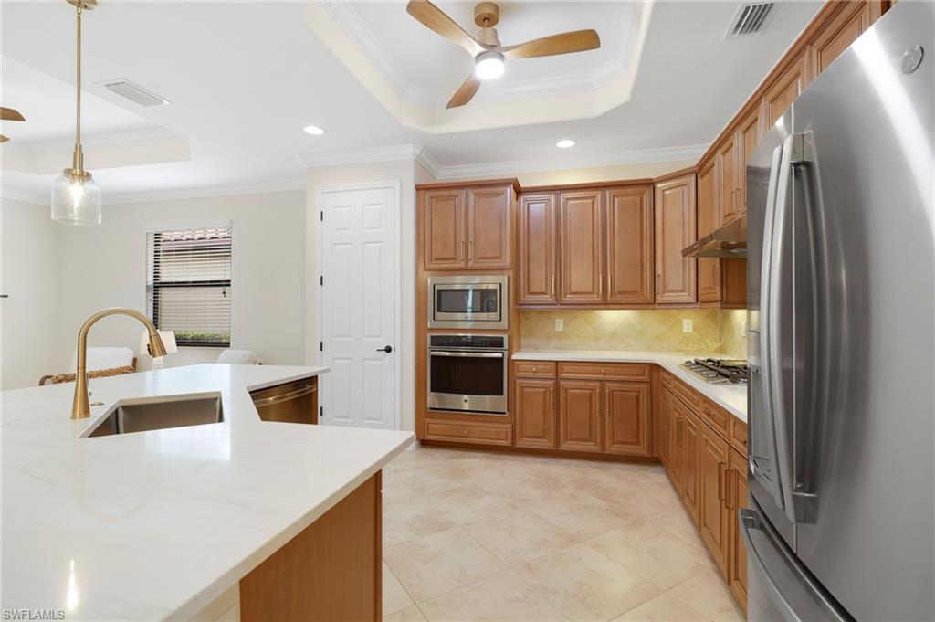 BONITA NATIONAL GOLF AND COUNTRY CLUB - Residential