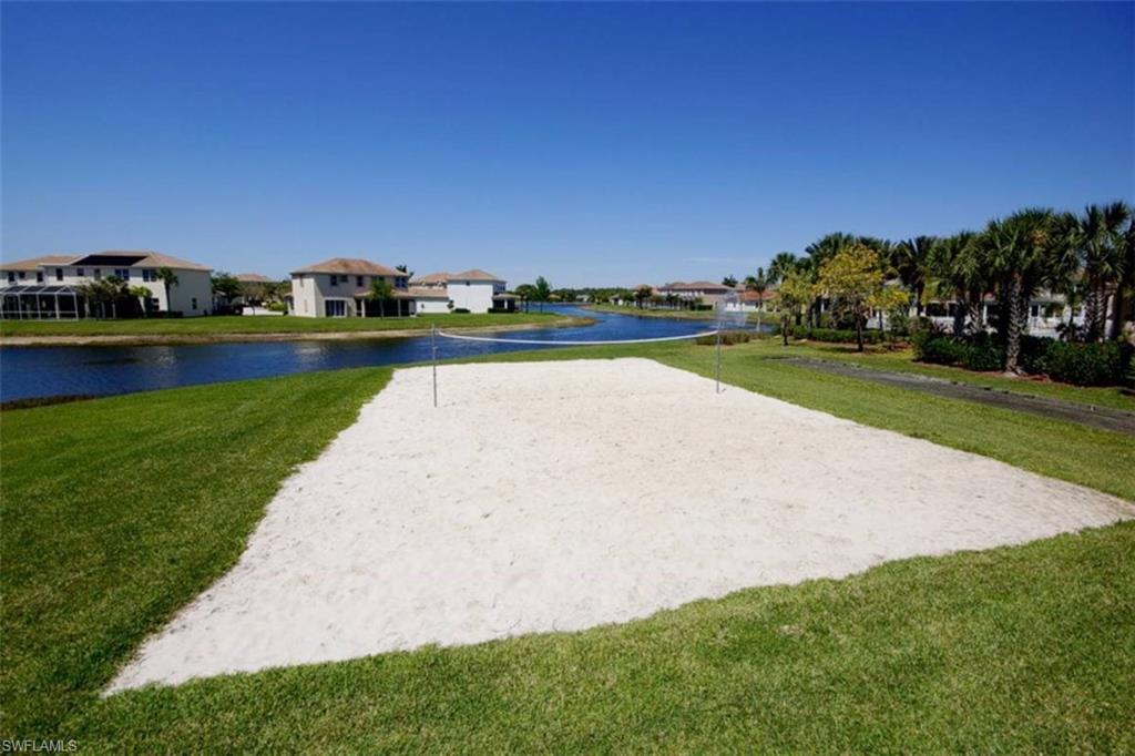 CORAL LAKES - Residential