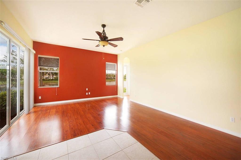 CORAL LAKES - Residential