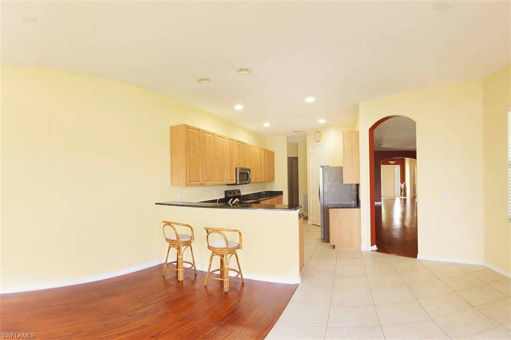 CORAL LAKES - Residential