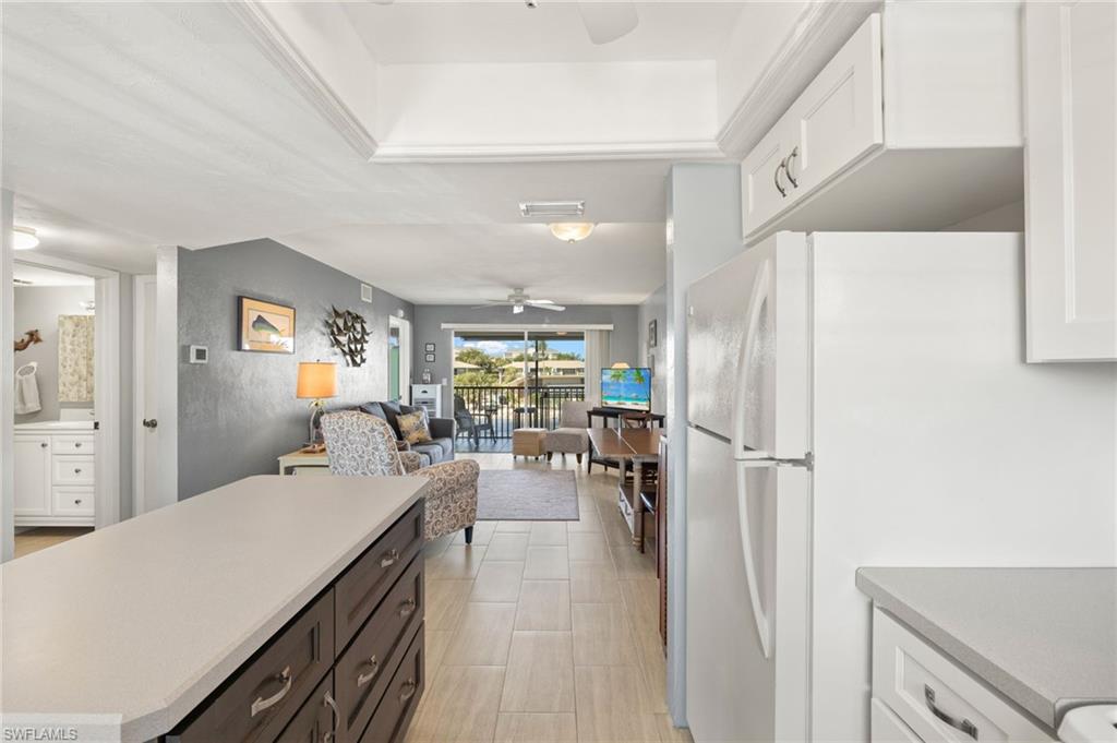 DAVIS LAKE CONDO - Residential