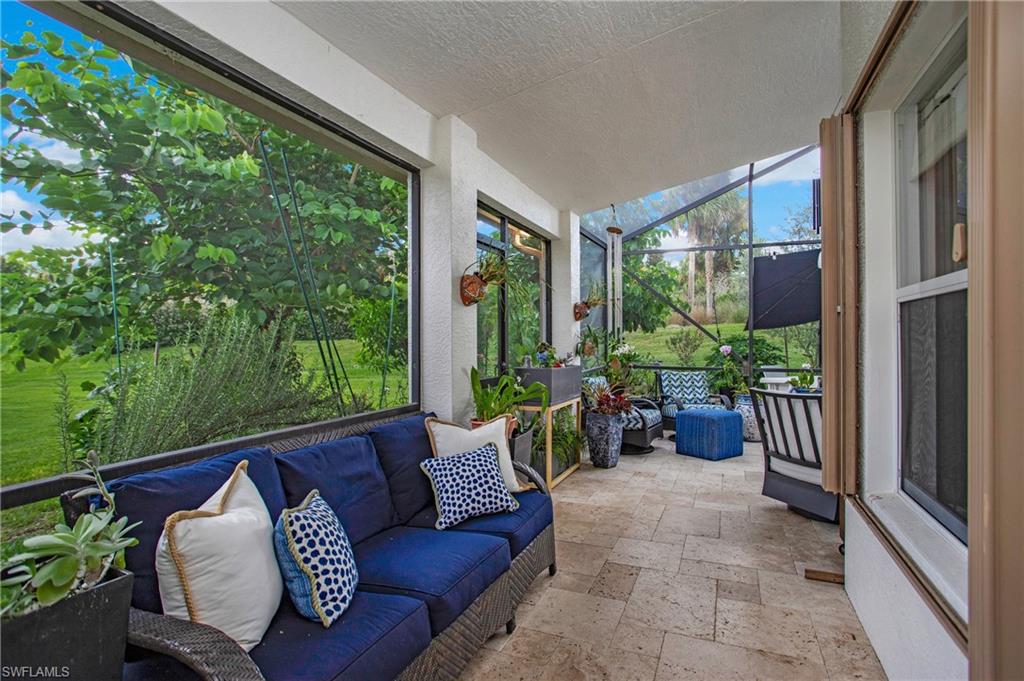 SATURNIA LAKES - Residential