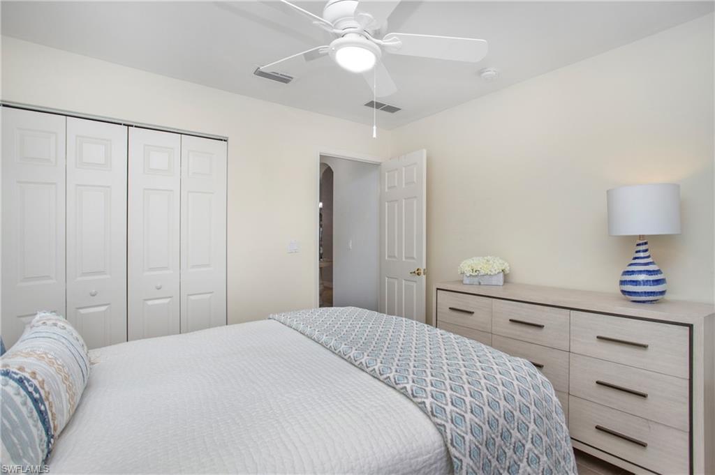 SATURNIA LAKES - Residential