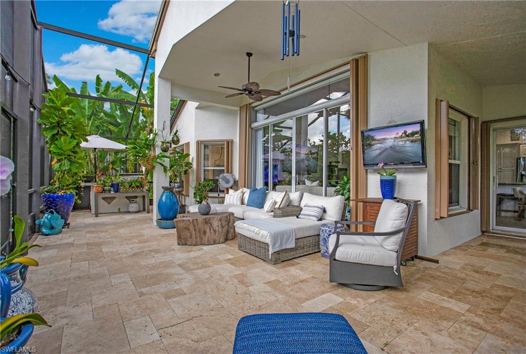 SATURNIA LAKES - Residential