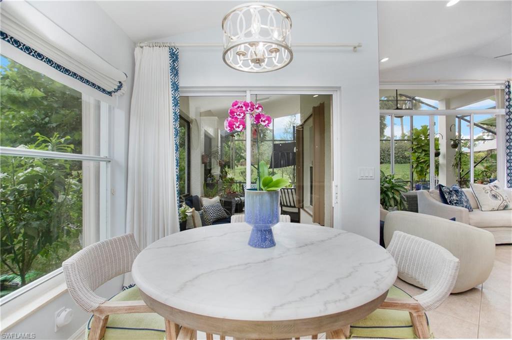 SATURNIA LAKES - Residential