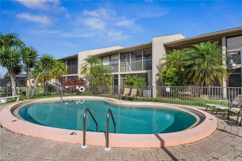 PARKWAY PLACE CONDO - Residential