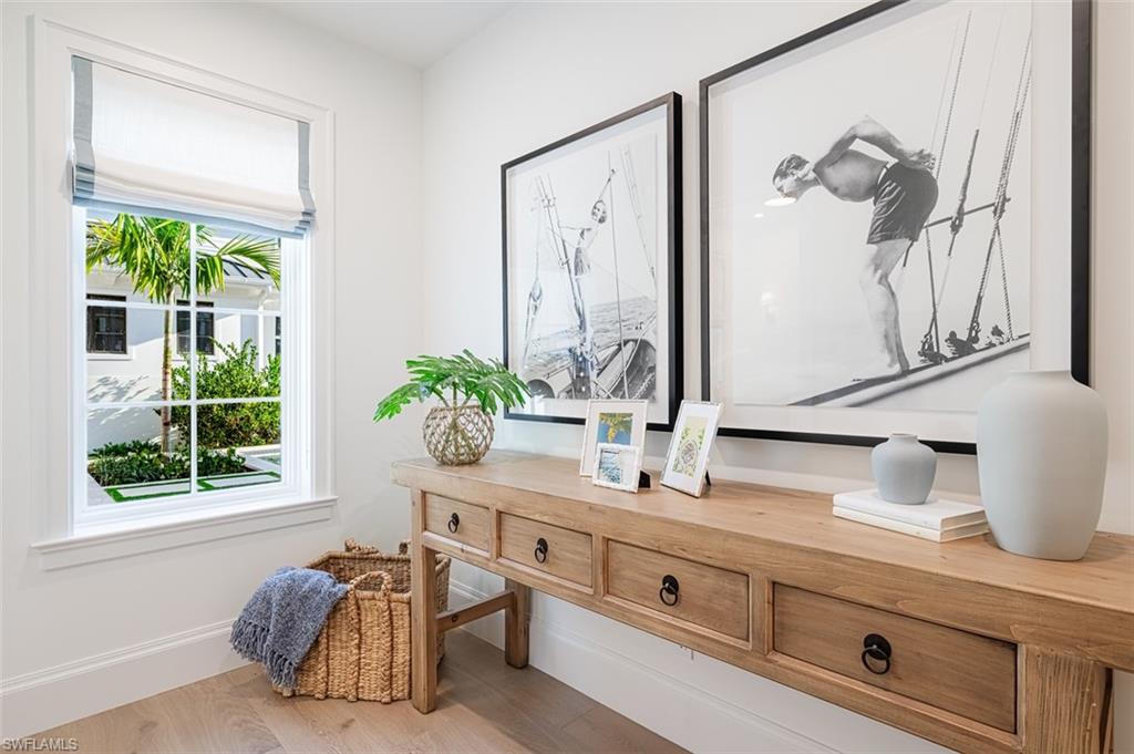 AQUALANE SHORES - Residential