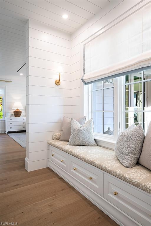 AQUALANE SHORES - Residential