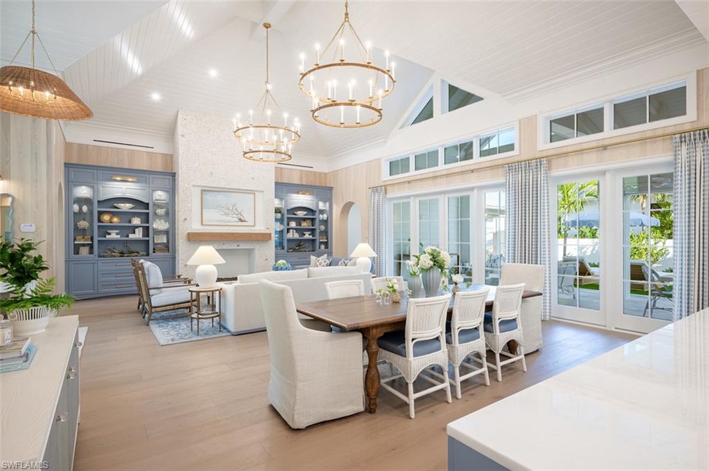 AQUALANE SHORES - Residential