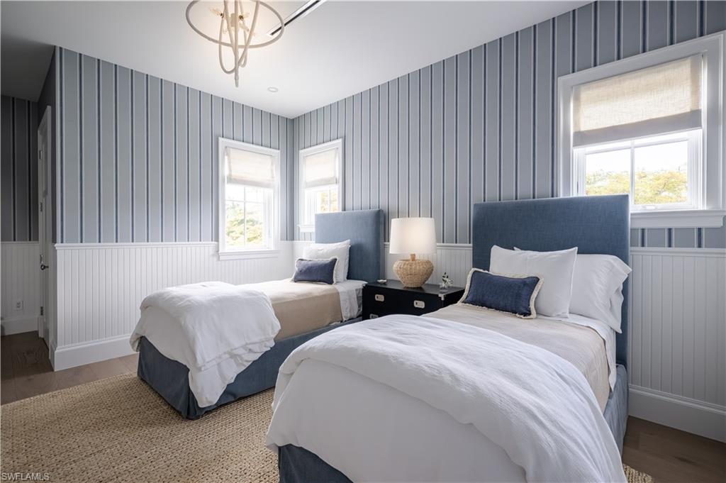 AQUALANE SHORES - Residential