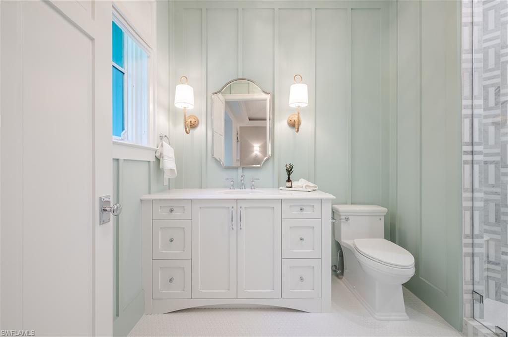 AQUALANE SHORES - Residential