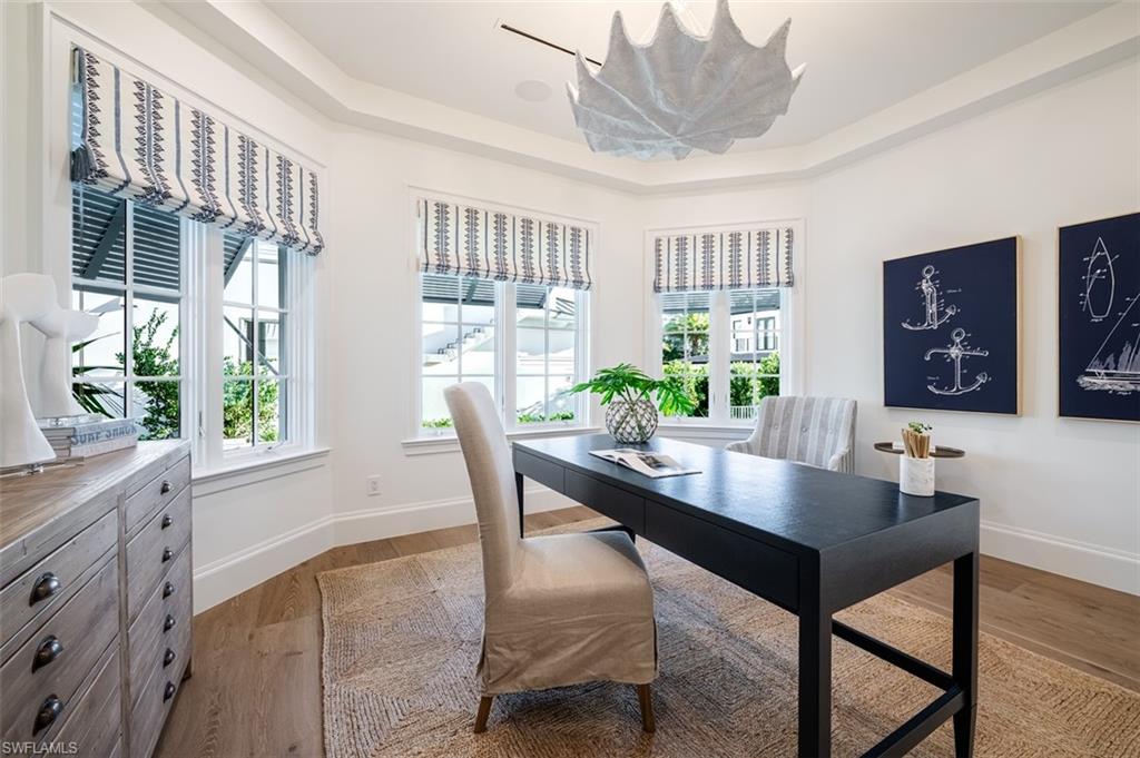 AQUALANE SHORES - Residential