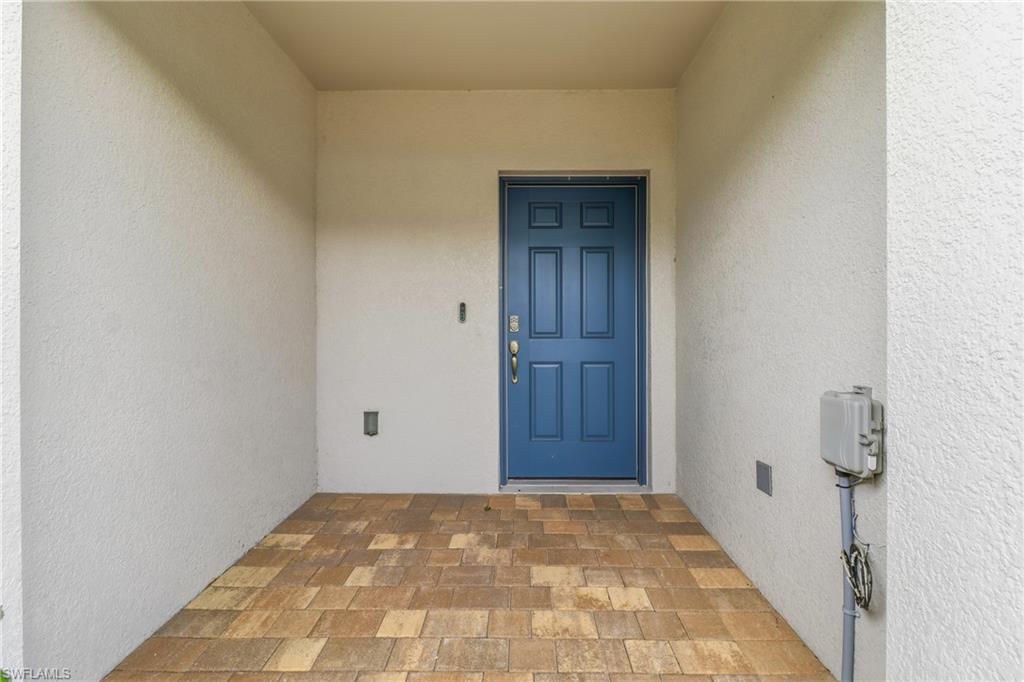 MEADOWOOD - Residential