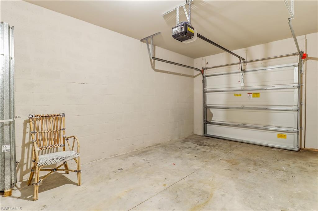 MEADOWOOD - Residential