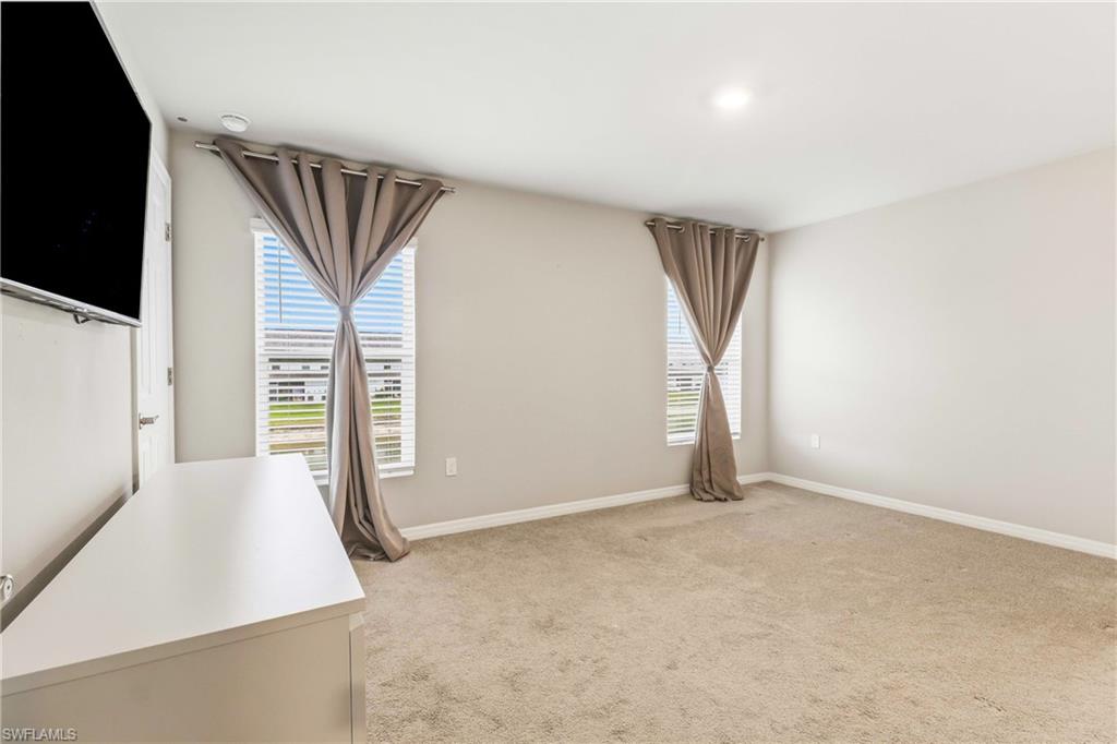 MEADOWOOD - Residential