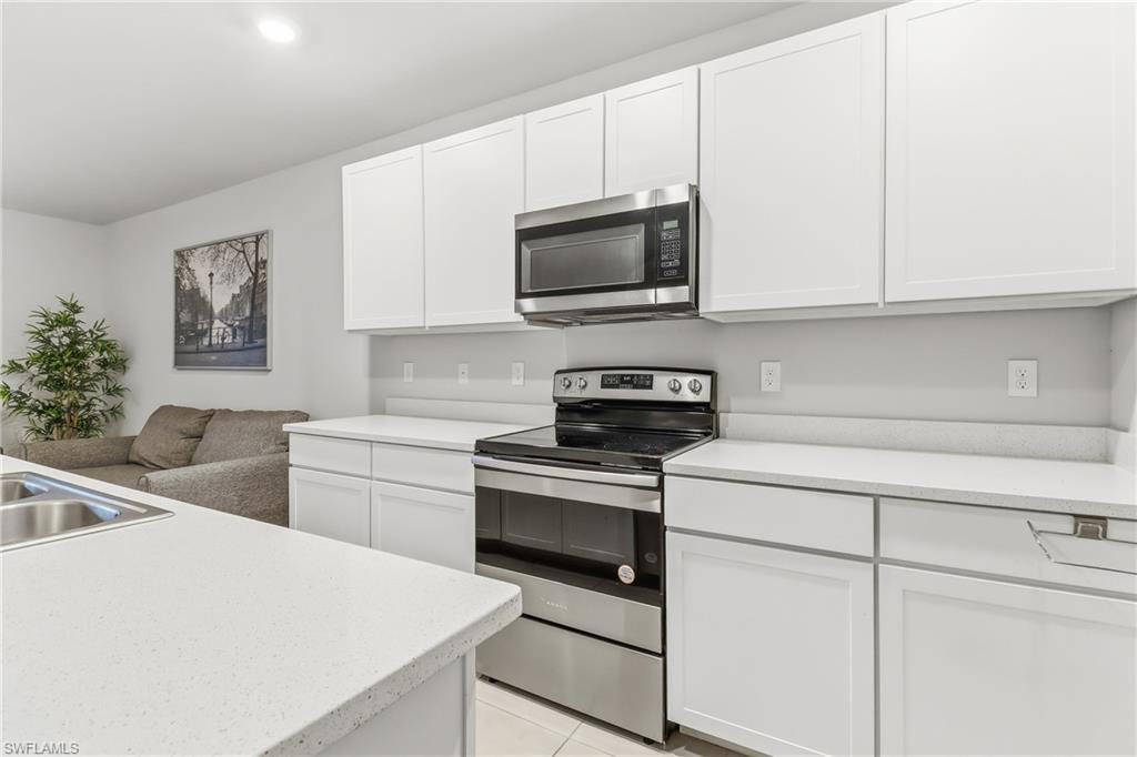 MEADOWOOD - Residential