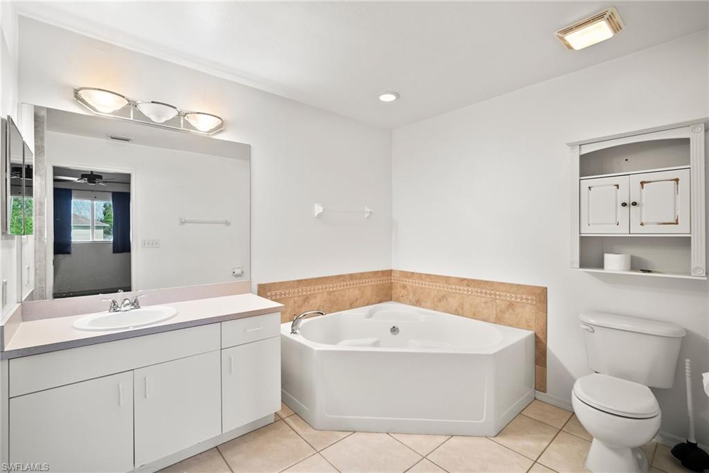 MIRROR LAKES - Residential