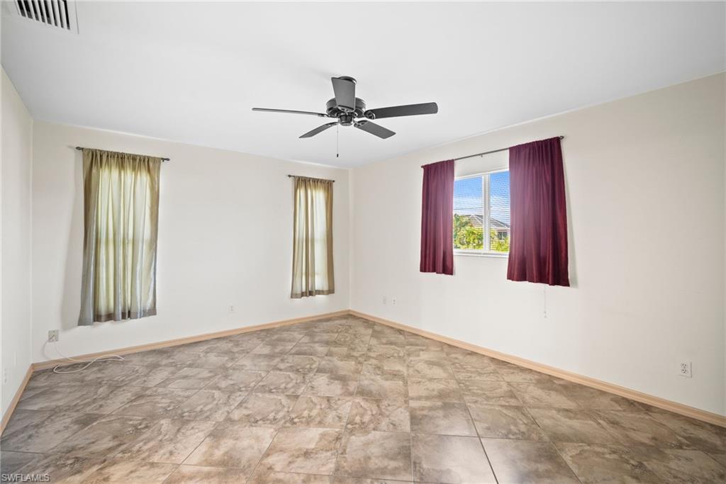 MIRROR LAKES - Residential