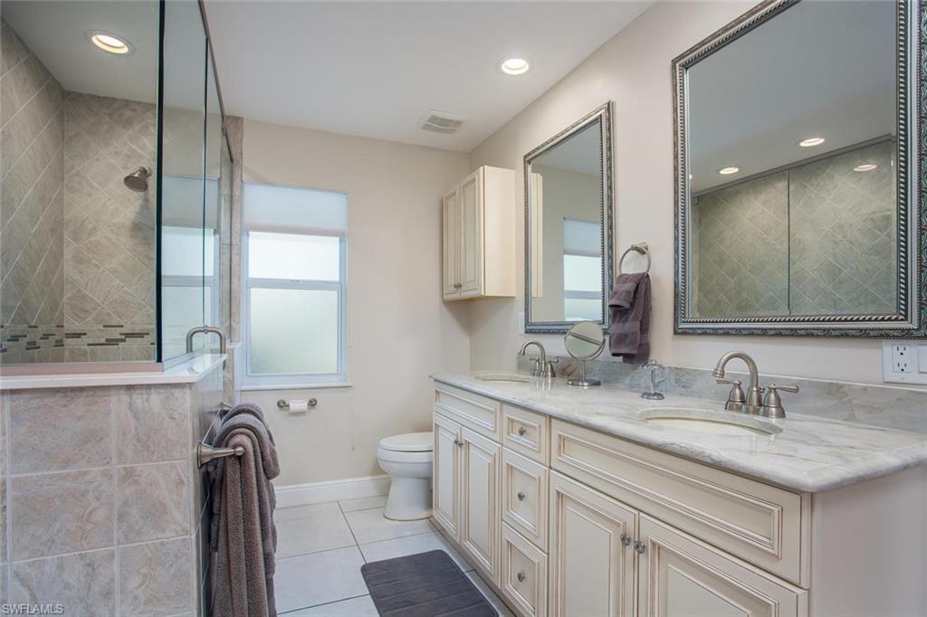 MARCO BEACH - Residential