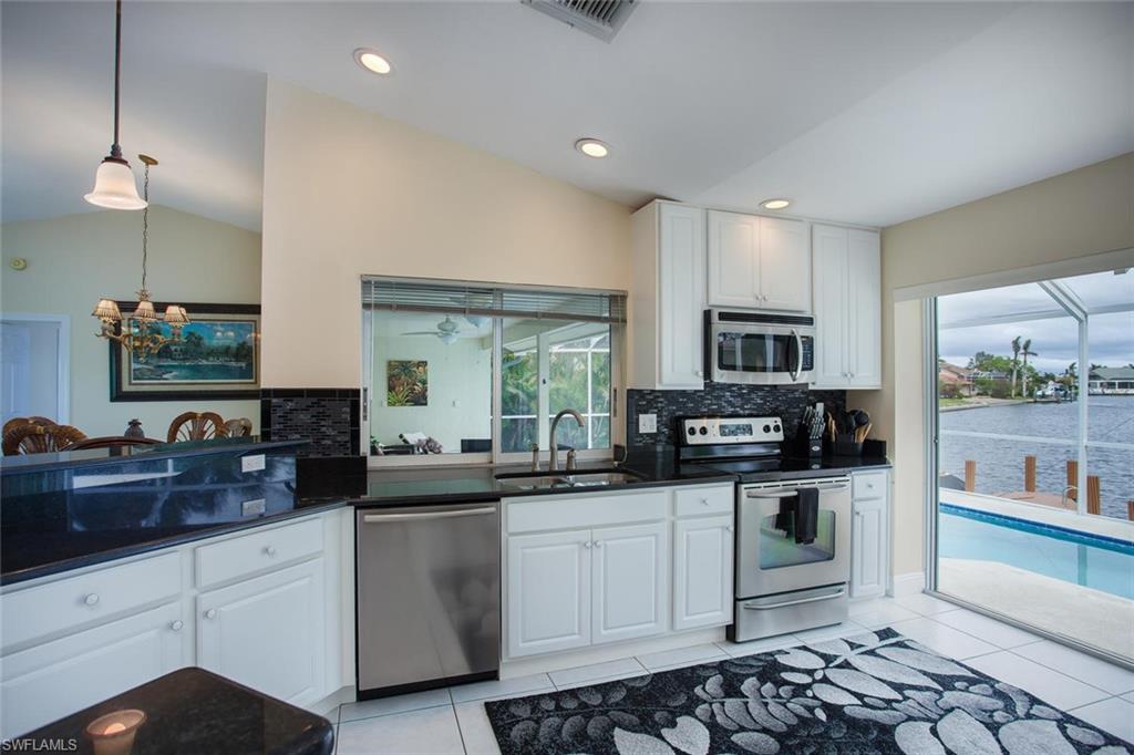 MARCO BEACH - Residential