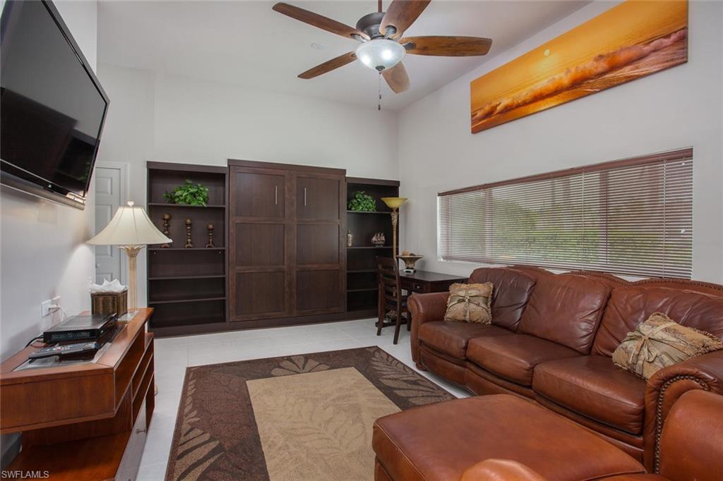 MARCO BEACH - Residential