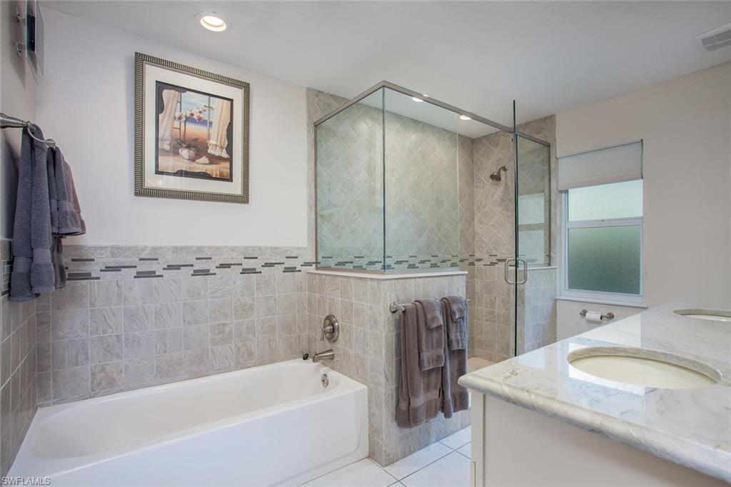 MARCO BEACH - Residential