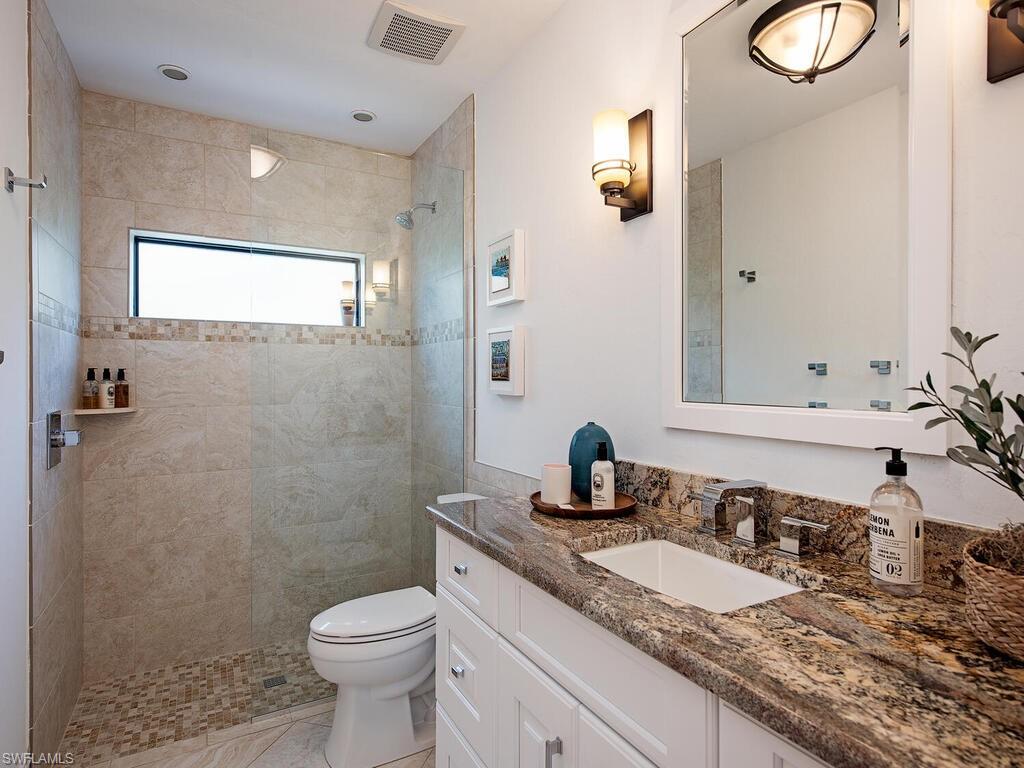 ROYAL HARBOR - Residential