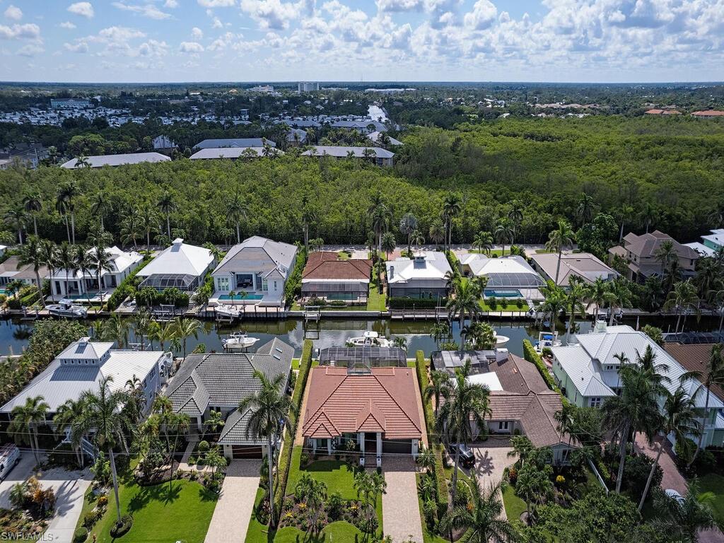 ROYAL HARBOR - Residential