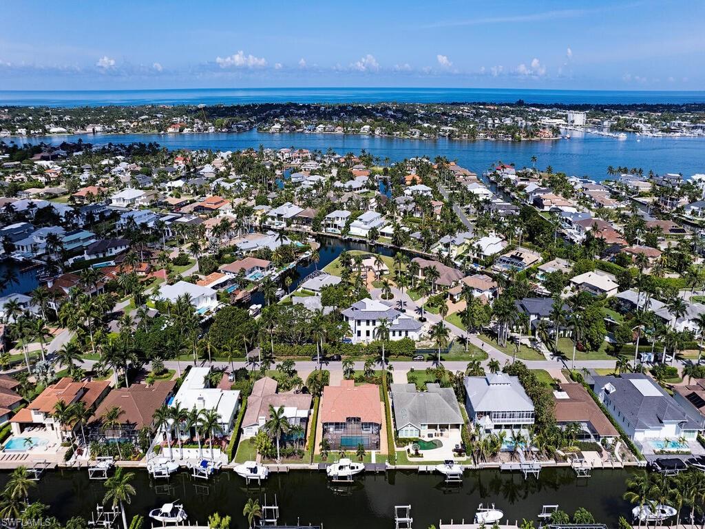 ROYAL HARBOR - Residential