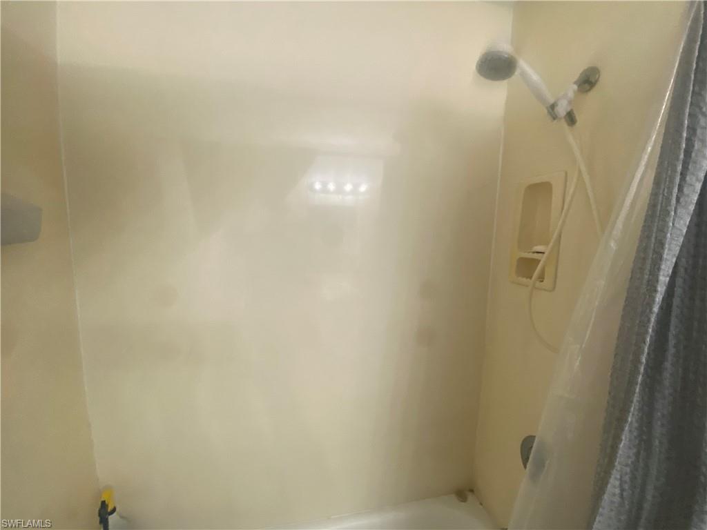 BONITA SPRINGS - Residential