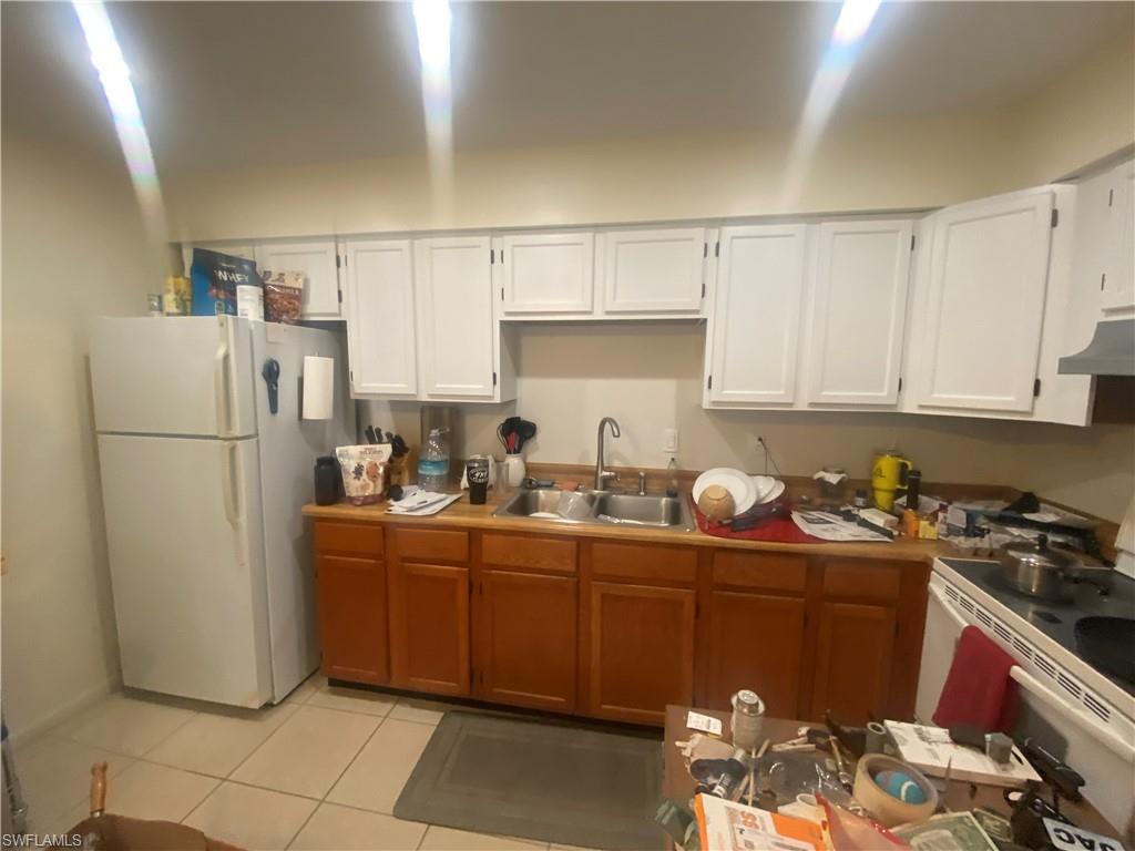 BONITA SPRINGS - Residential