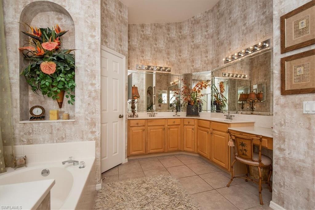 PEBBLEBROOKE LAKES - Residential