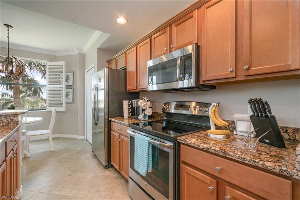 BONITA NATIONAL GOLF AND COUNTRY CLUB - Residential Lease