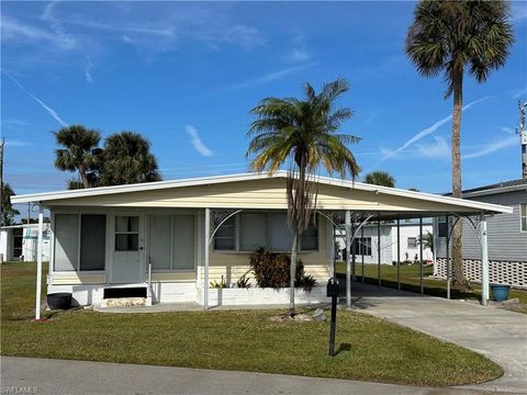 A home in NORTH FORT MYERS