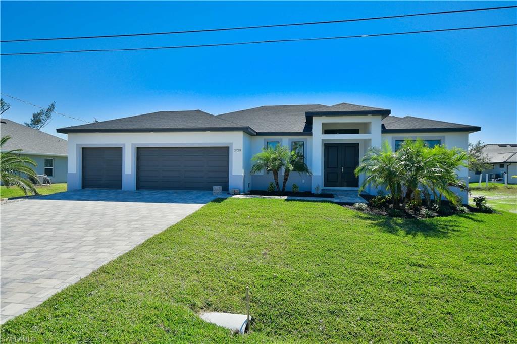 CAPE CORAL - Residential