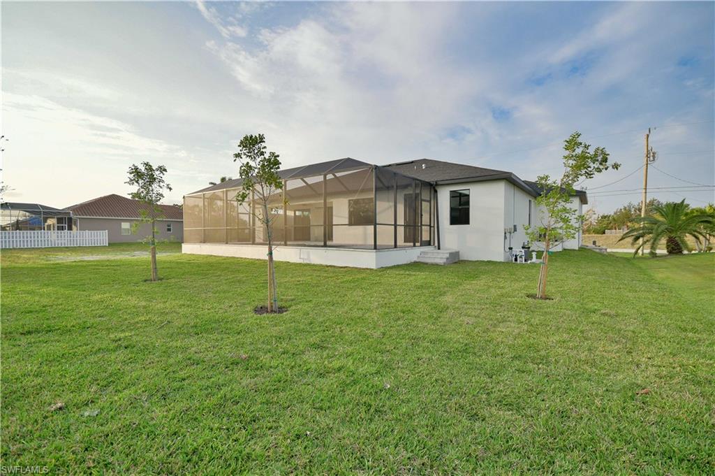 CAPE CORAL - Residential