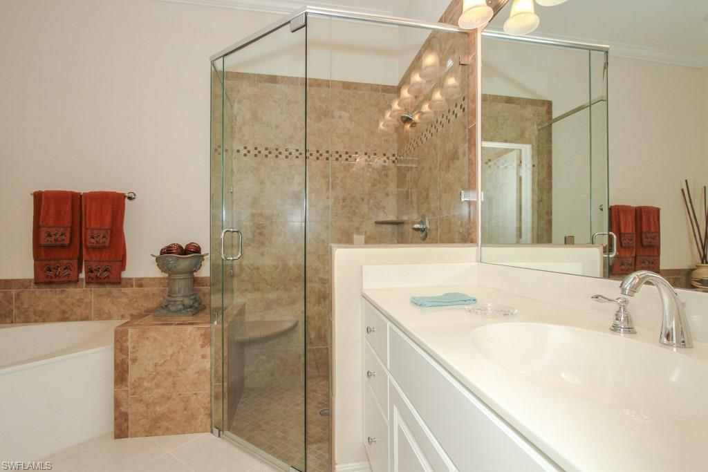 VILLA VISTANA - Residential