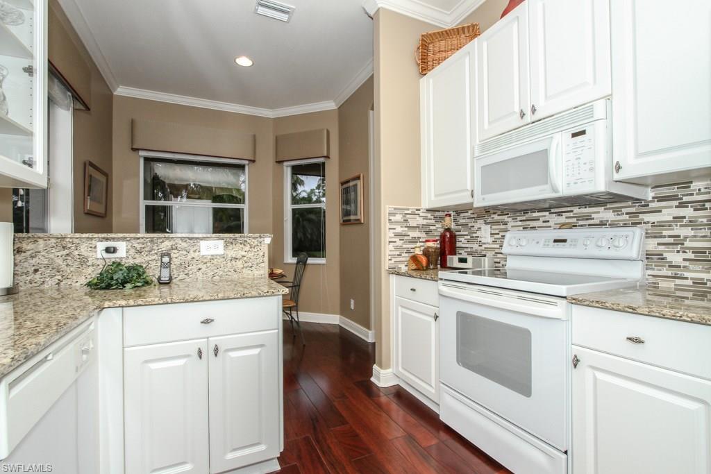 VILLA VISTANA - Residential