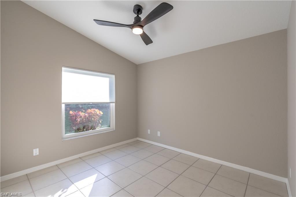 ROYAL VILLAS - Residential Lease