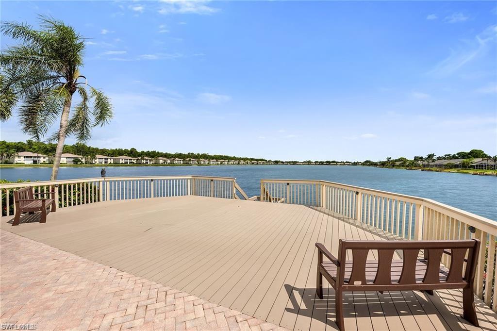 ROYAL VILLAS - Residential Lease