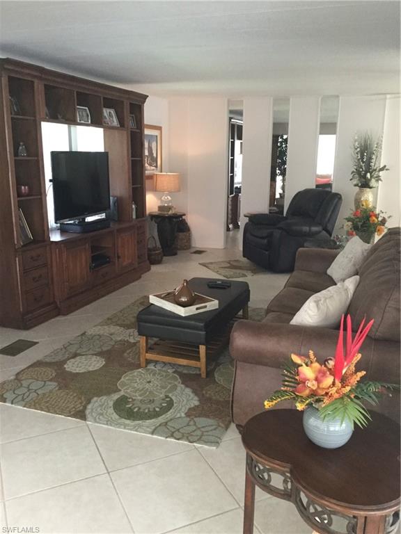 IMPERIAL HARBOR - Residential