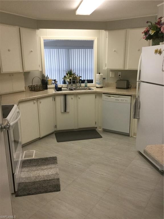 IMPERIAL HARBOR - Residential