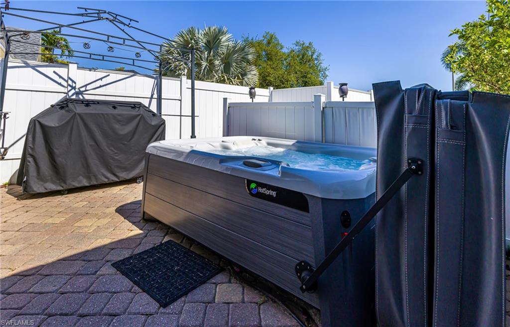 THE MEADOW - Residential