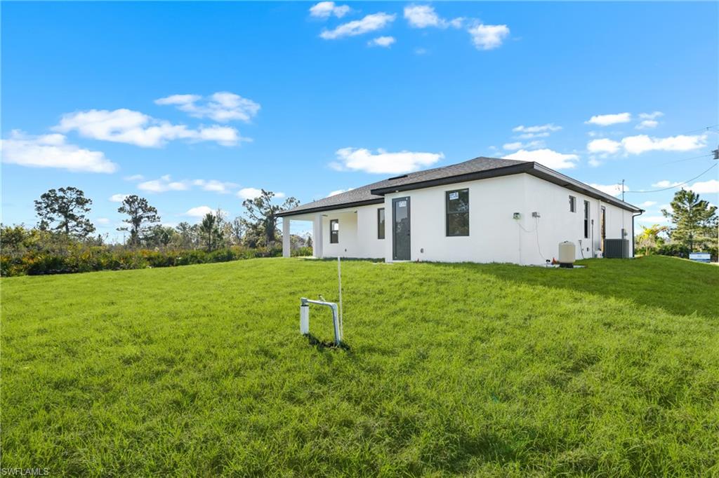 LEHIGH ACRES - Residential