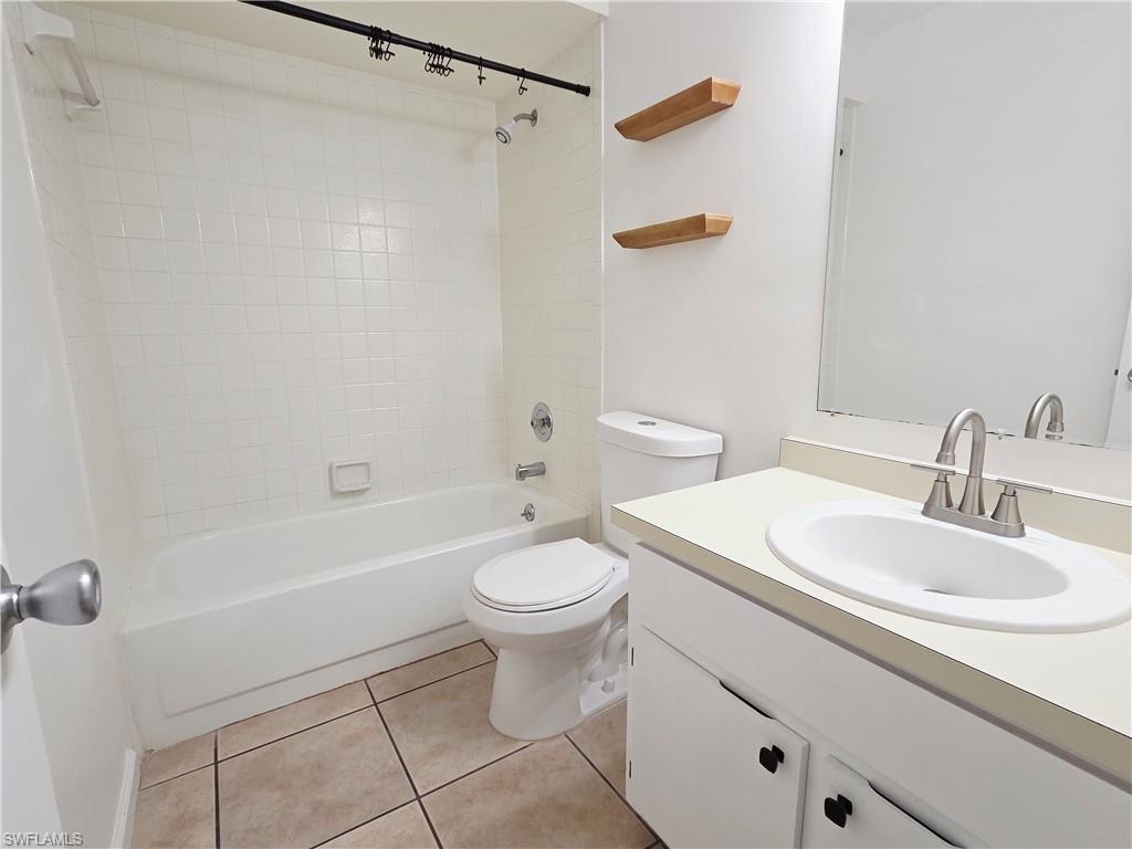 COMPASS POINTE VILLAS - Residential